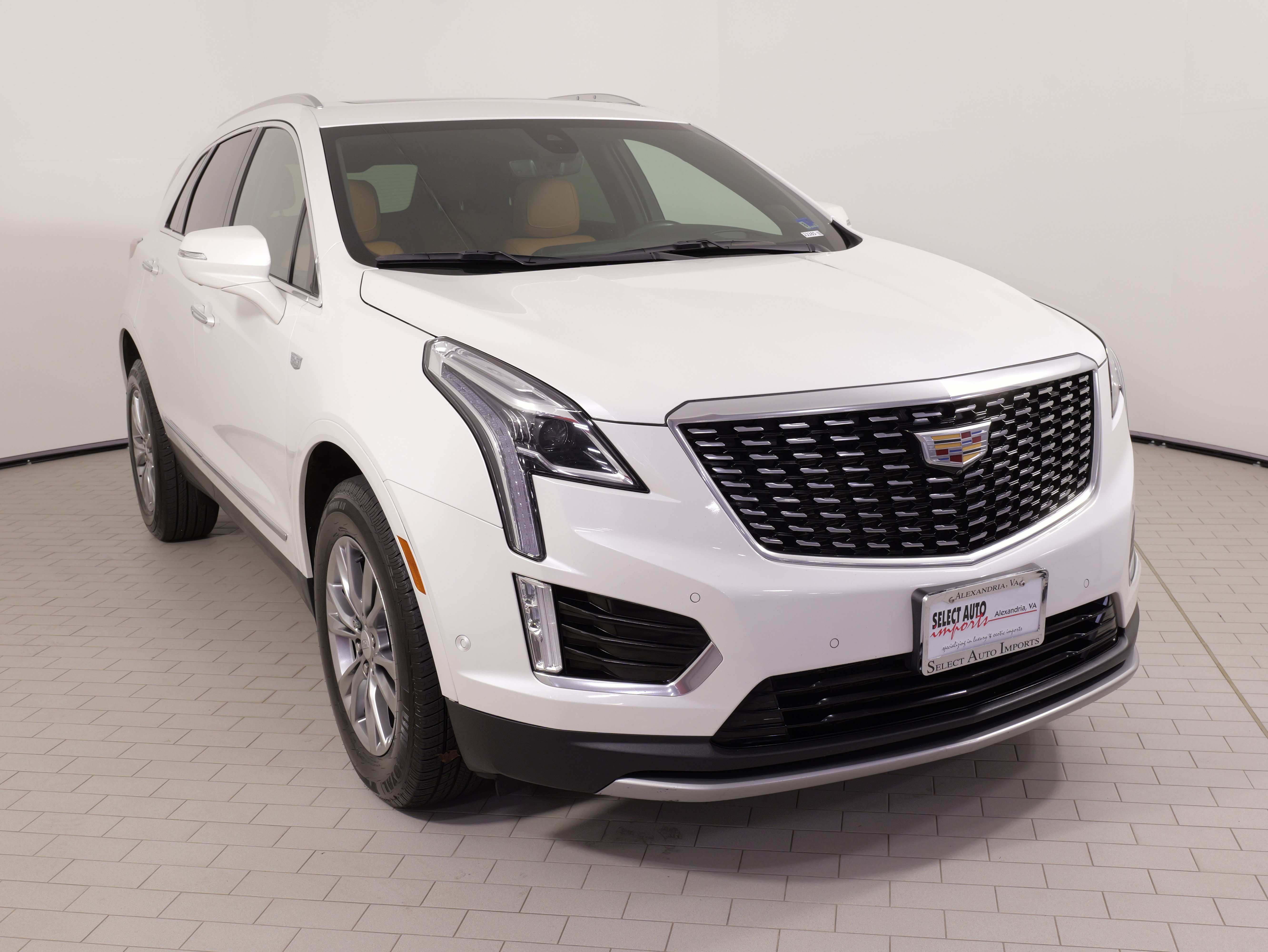 Used 2021 Cadillac XT5 Premium Luxury AWD/4WD image 5