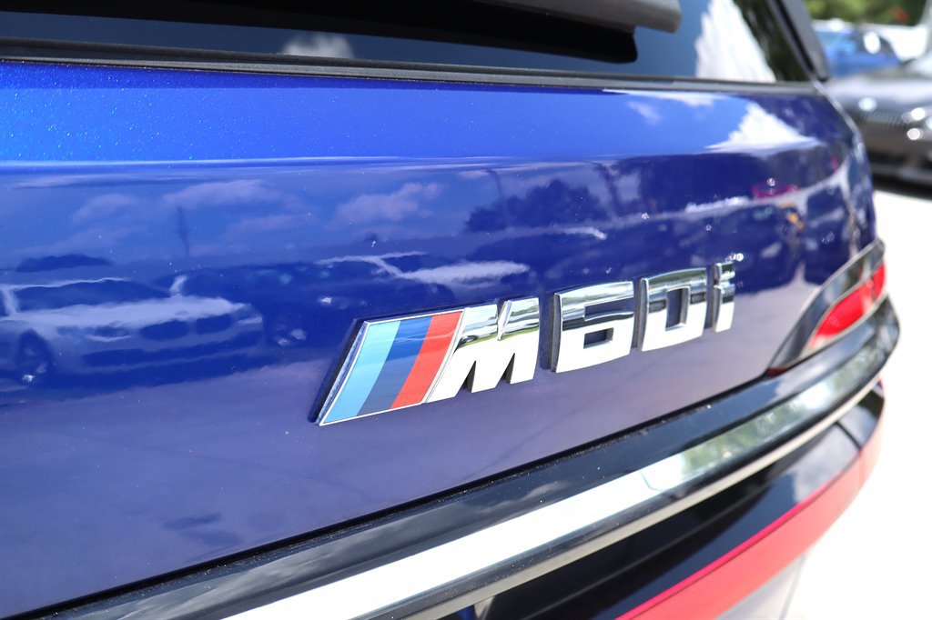 Used 2023 BMW X7 M60i w/ Executive Package AWD/4WD image 14