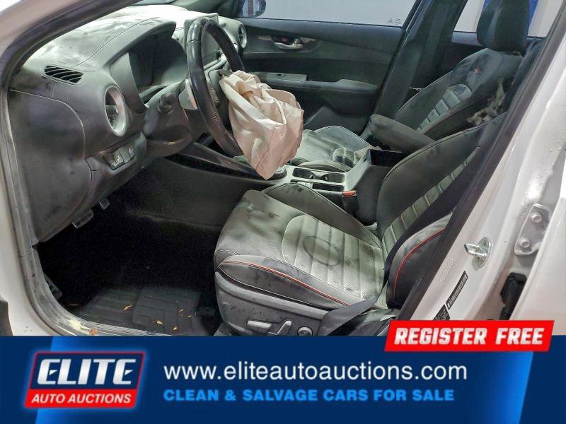 Used 2022 Kia Forte GT w/ GT2 Package image 13