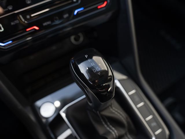 New 2026 Volkswagen Taos SE AWD/4WD image 12