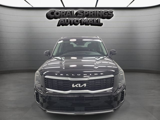 Certified 2022 Kia Telluride S FWD image 2