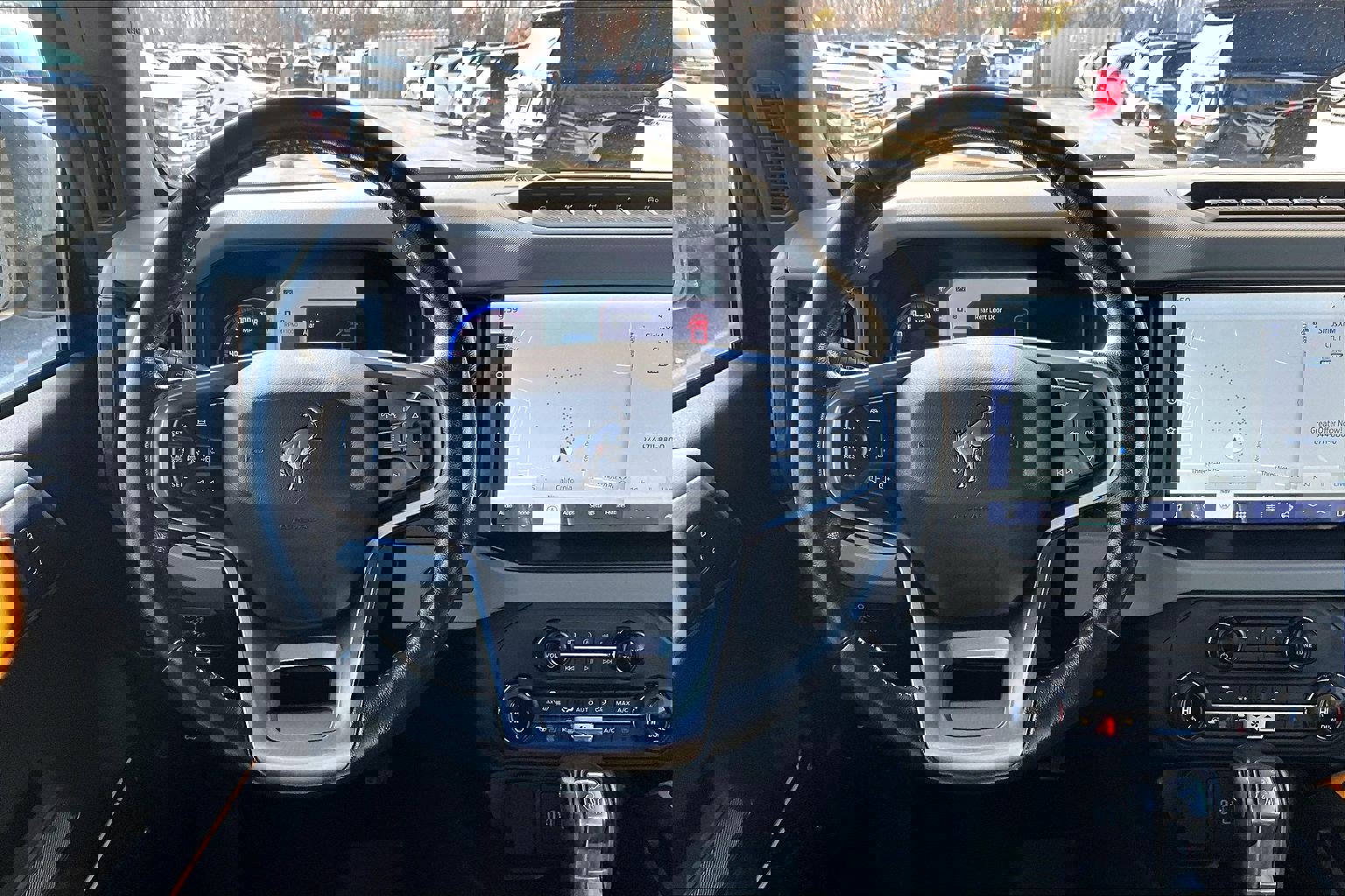 Used 2021 Ford Bronco Badlands image 5