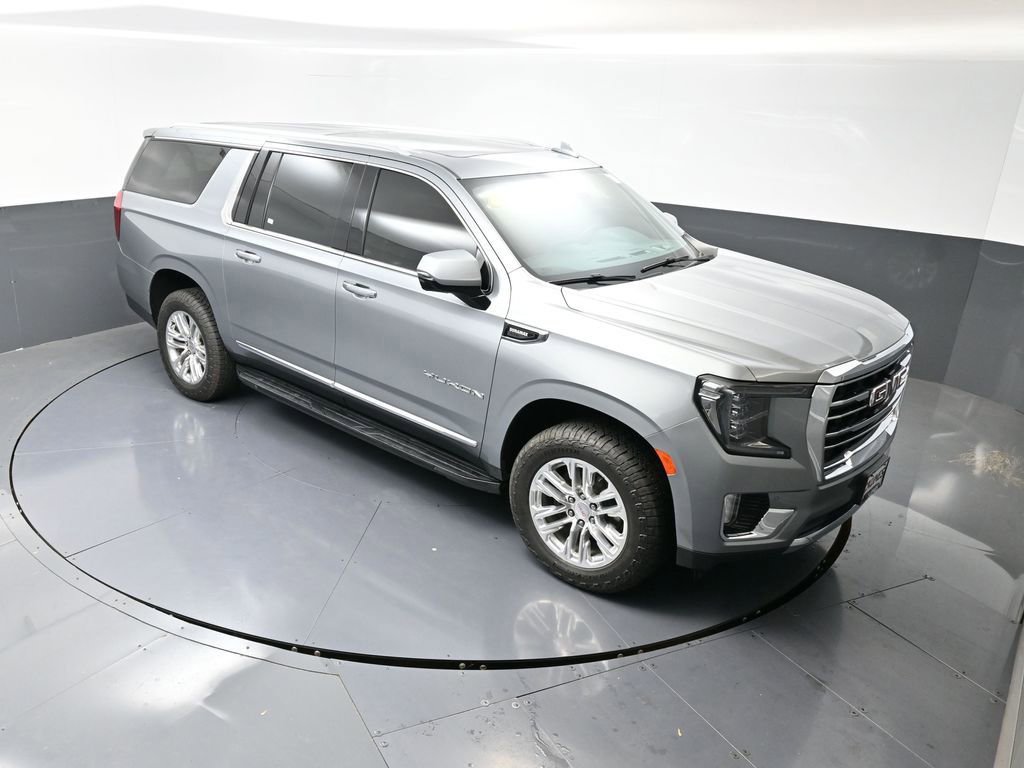 Used 2023 GMC Yukon XL SLT image 46