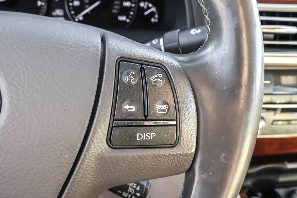 Used 2014 Lexus LS 460 AWD w/ Comfort Package image 23