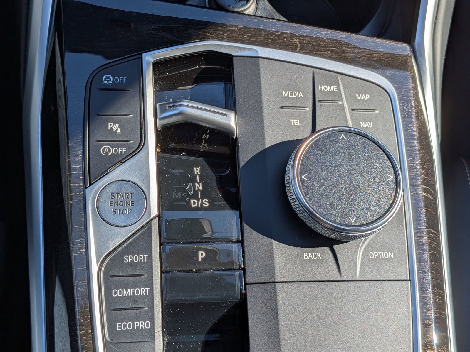 Used 2023 BMW 330i Sedan w/ Driving Assistance Package image 27