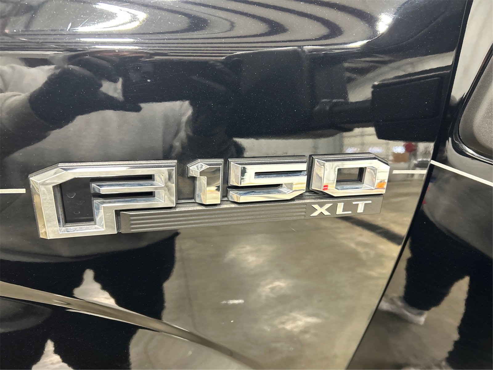 Used 2018 Ford F150 XLT w/ Equipment Group 302A Luxury image 24