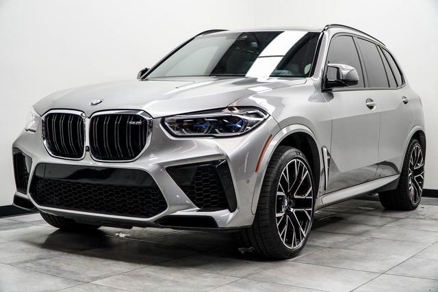 Used 2021 BMW X5 M w/ Executive Package image 6