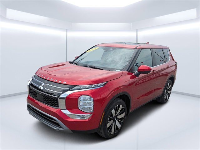 New 2025 Mitsubishi Outlander SE image 7