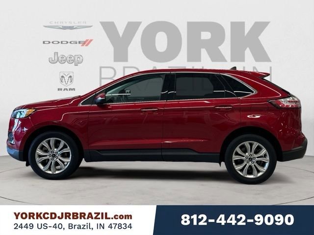 Used 2024 Ford Edge Titanium image 2