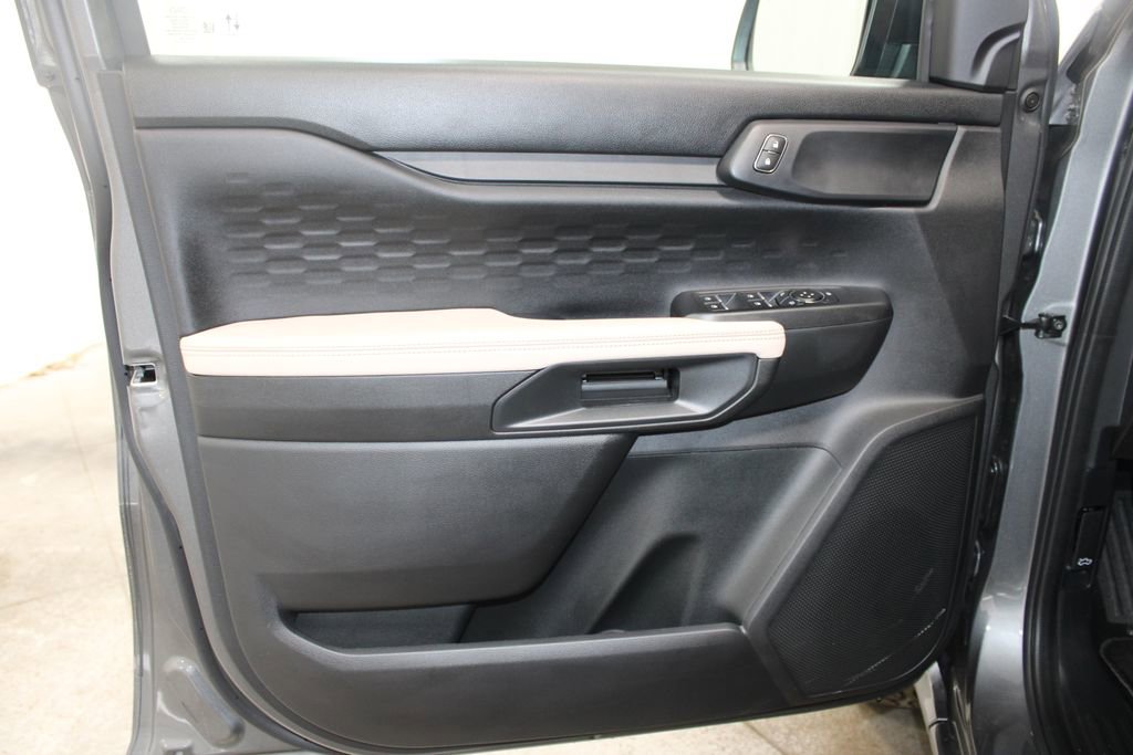 New 2026 Ford Ranger XLT w/ Equipment Group 301A High image 18