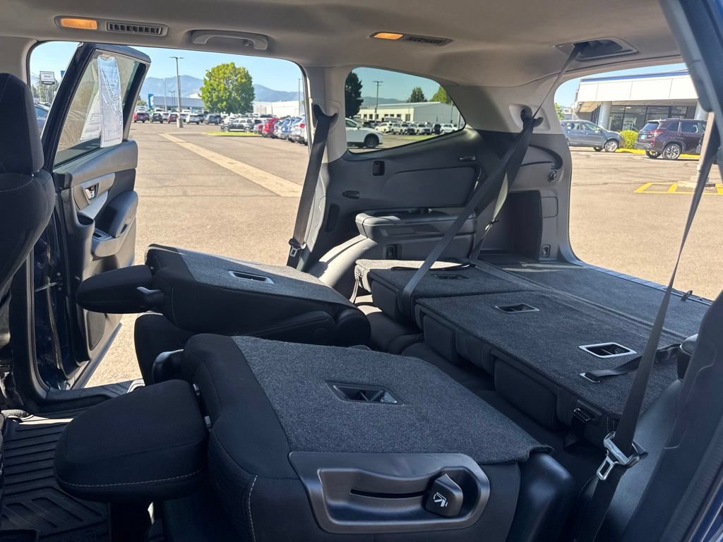 Used 2020 Subaru Ascent Premium w/ Convenience Package AWD/4WD image 17