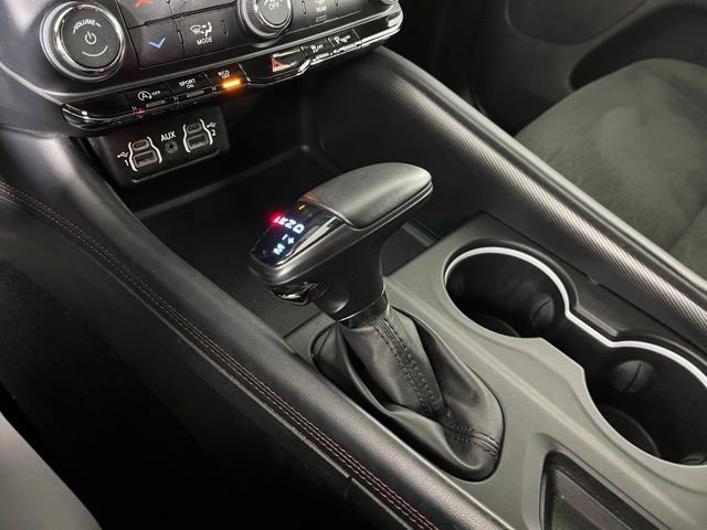 Used 2023 Dodge Durango GT AWD/4WD image 34