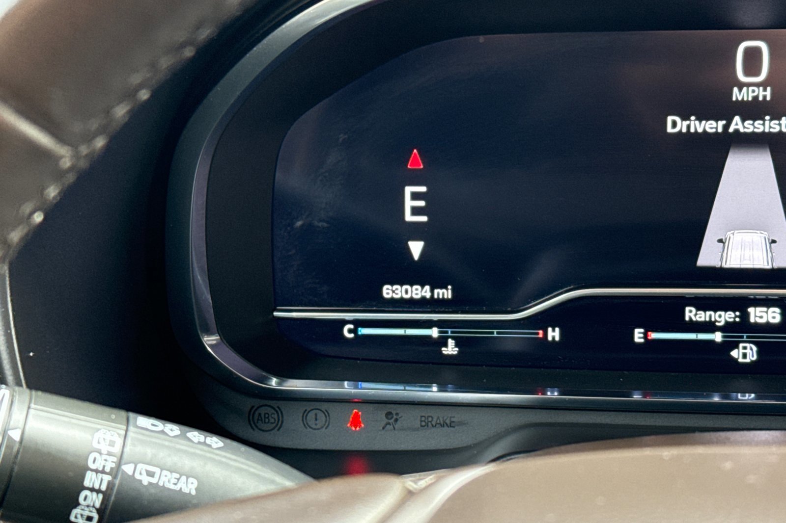 Used 2024 Chevrolet Suburban LT image 34