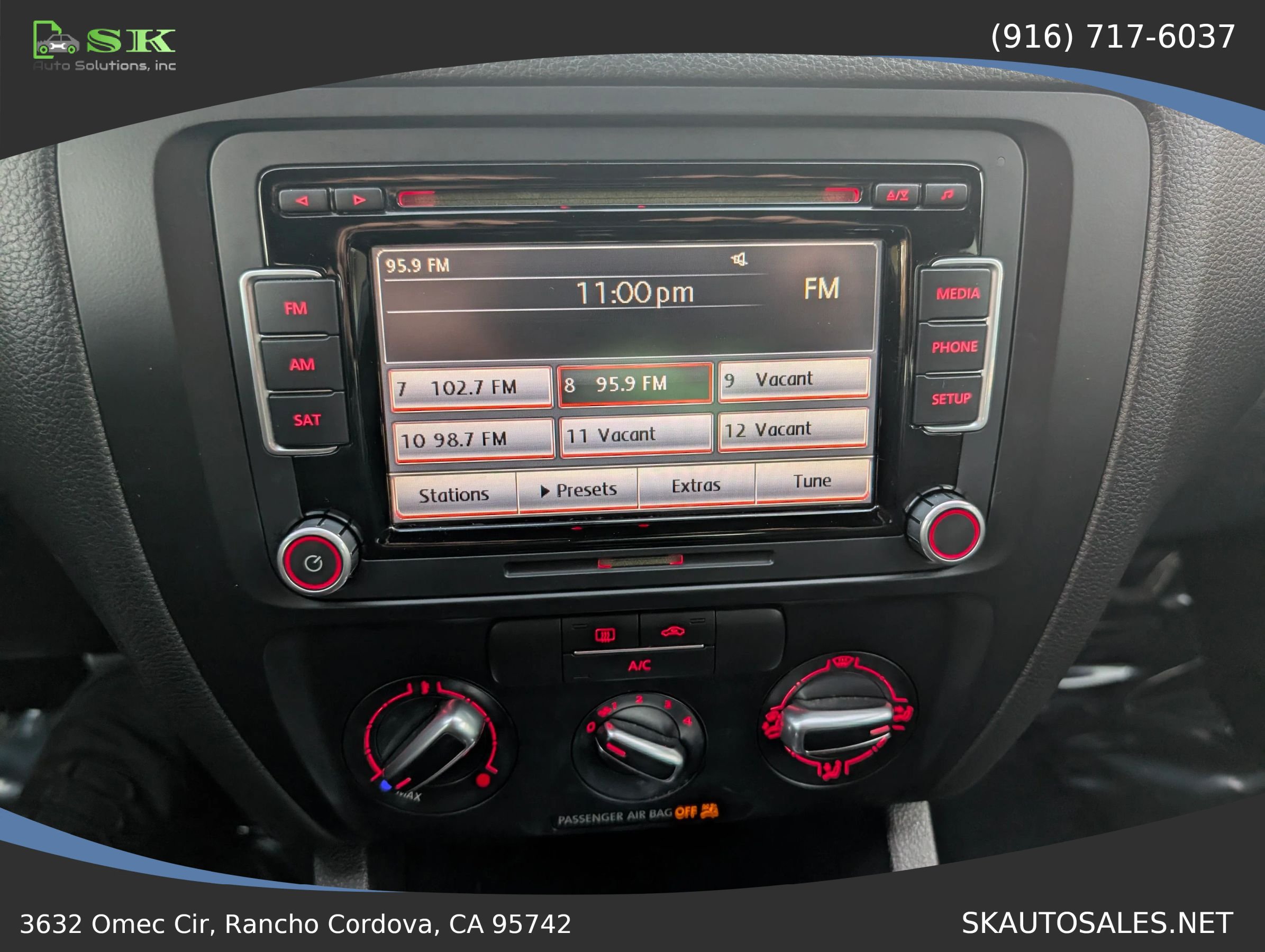 Used 2014 Volkswagen Jetta GLI FWD image 15