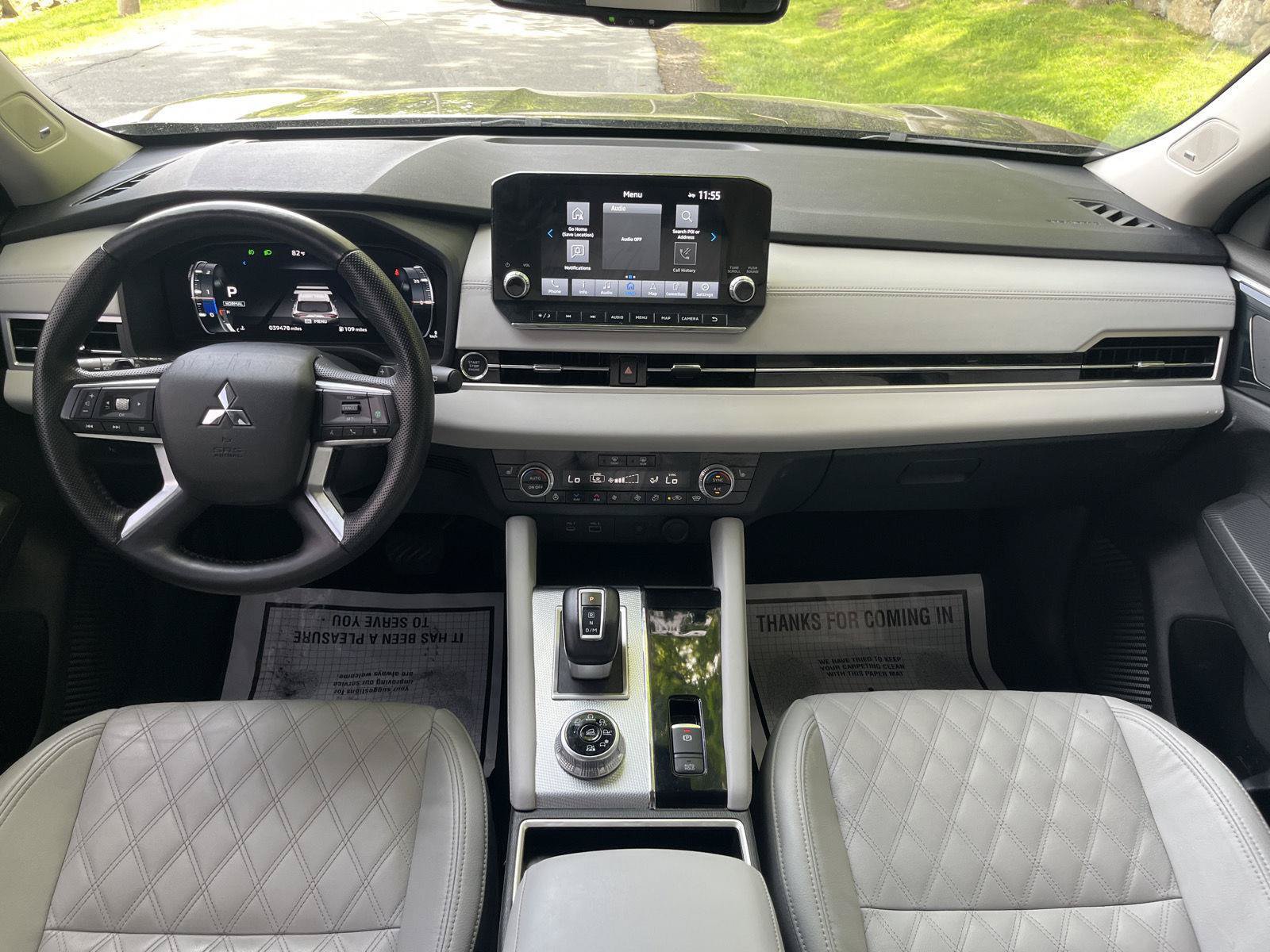 Used 2023 Mitsubishi Outlander SEL AWD/4WD image 10