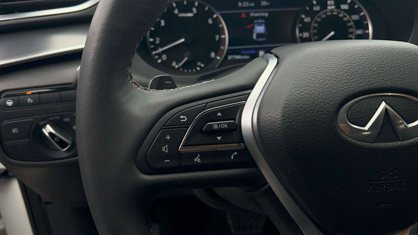 Used 2023 INFINITI QX55 Luxe w/ Cargo Package AWD/4WD image 22