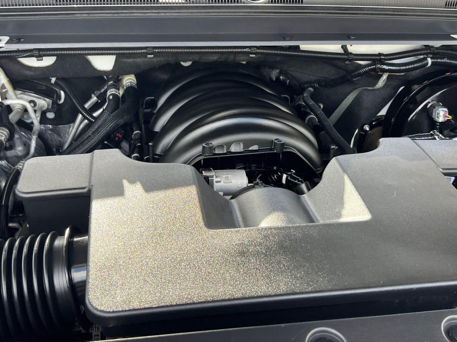 Used 2019 Chevrolet Tahoe Premier w/ RST 6.2L Performance Edition AWD/4WD image 29