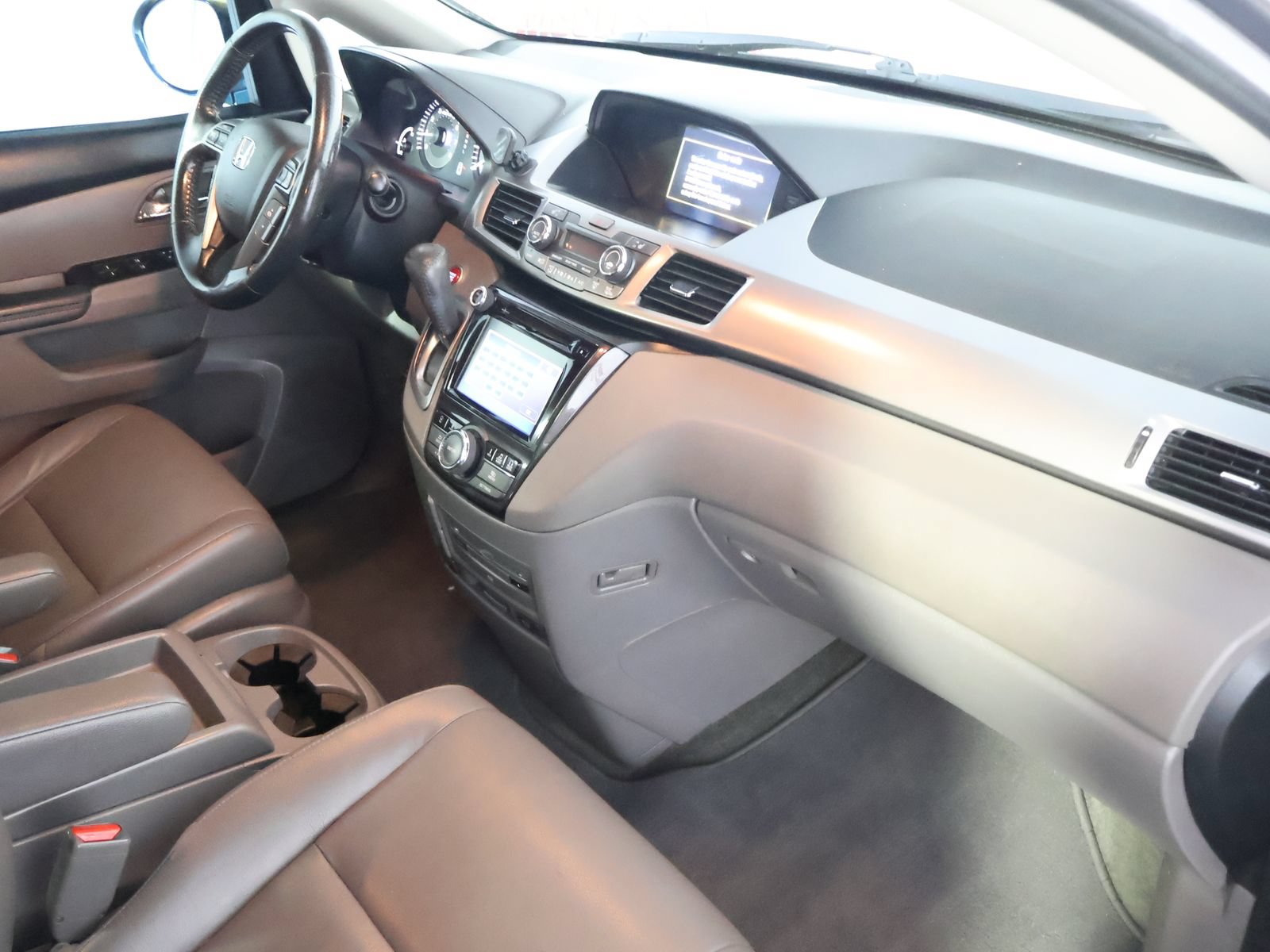 Used 2016 Honda Odyssey Touring image 51