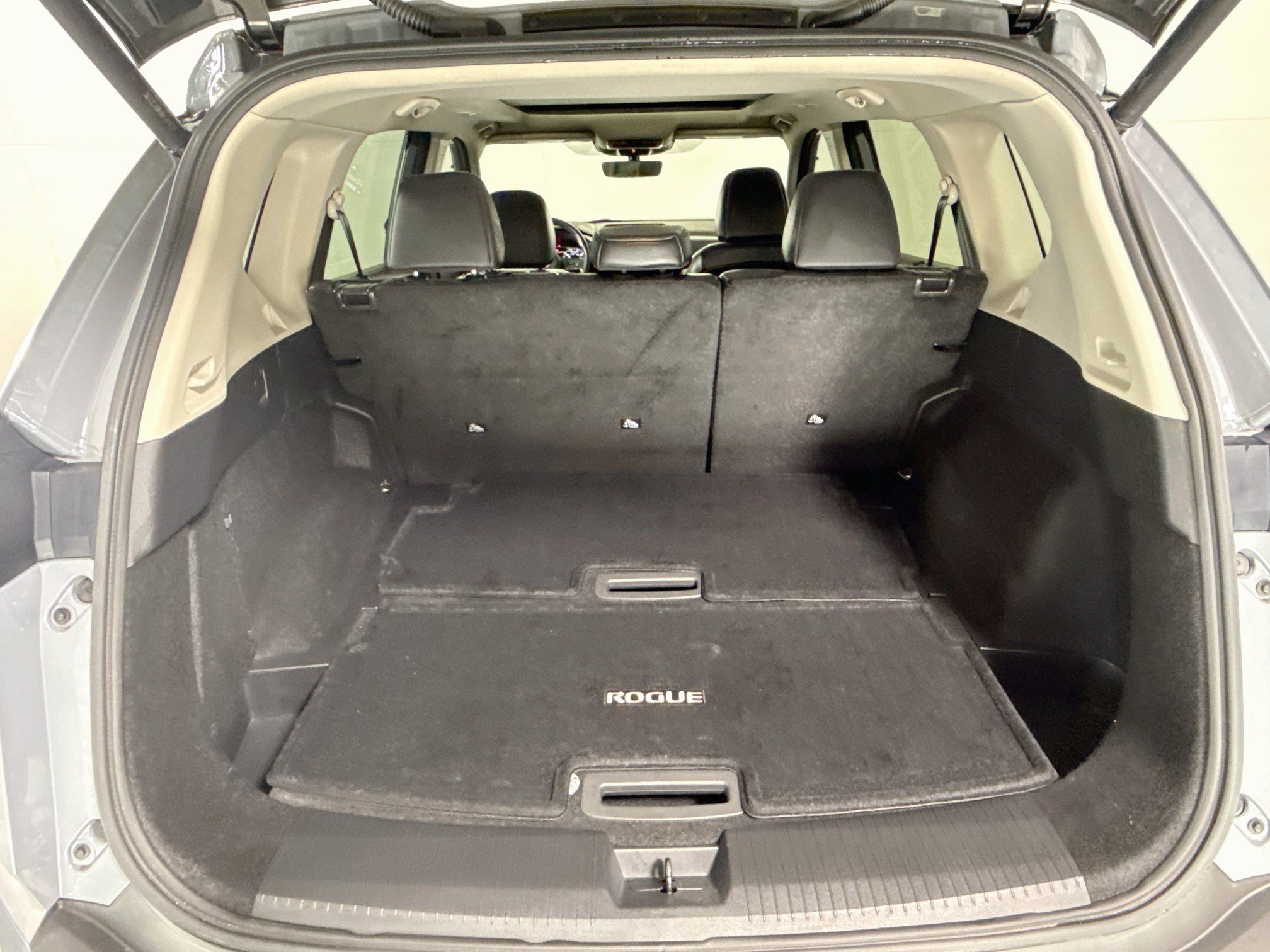 Used 2023 Nissan Rogue SL w/ SL Premium Package AWD/4WD image 35
