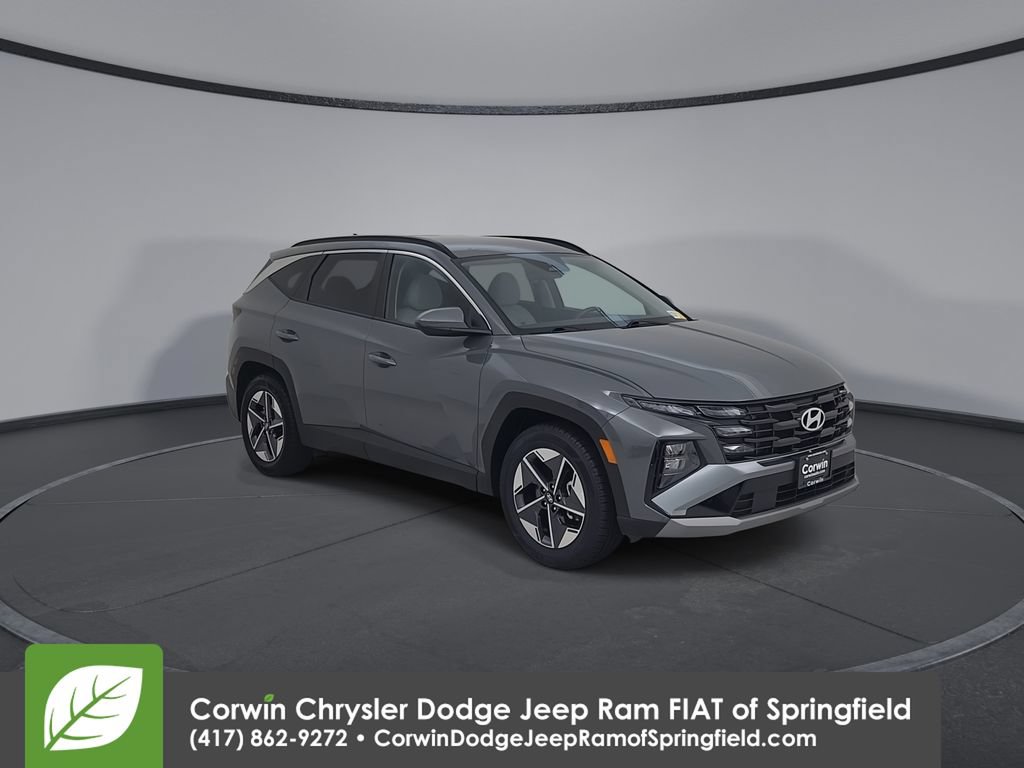 Used 2025 Hyundai Tucson SEL FWD image 3