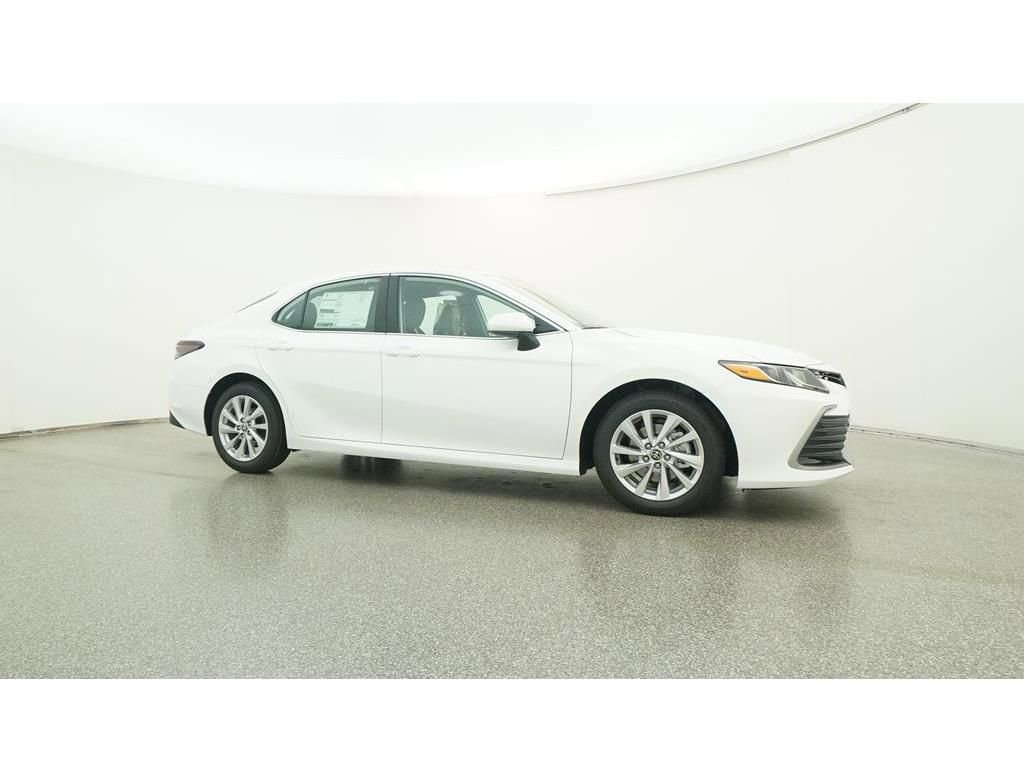 Used 2023 Toyota Camry LE image 29