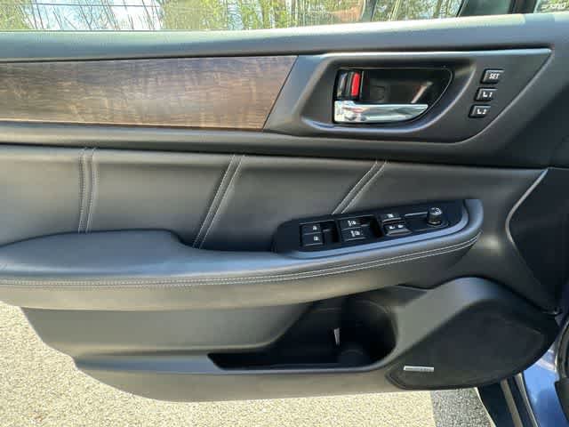 Used 2018 Subaru Outback 2.5i Limited AWD/4WD image 16