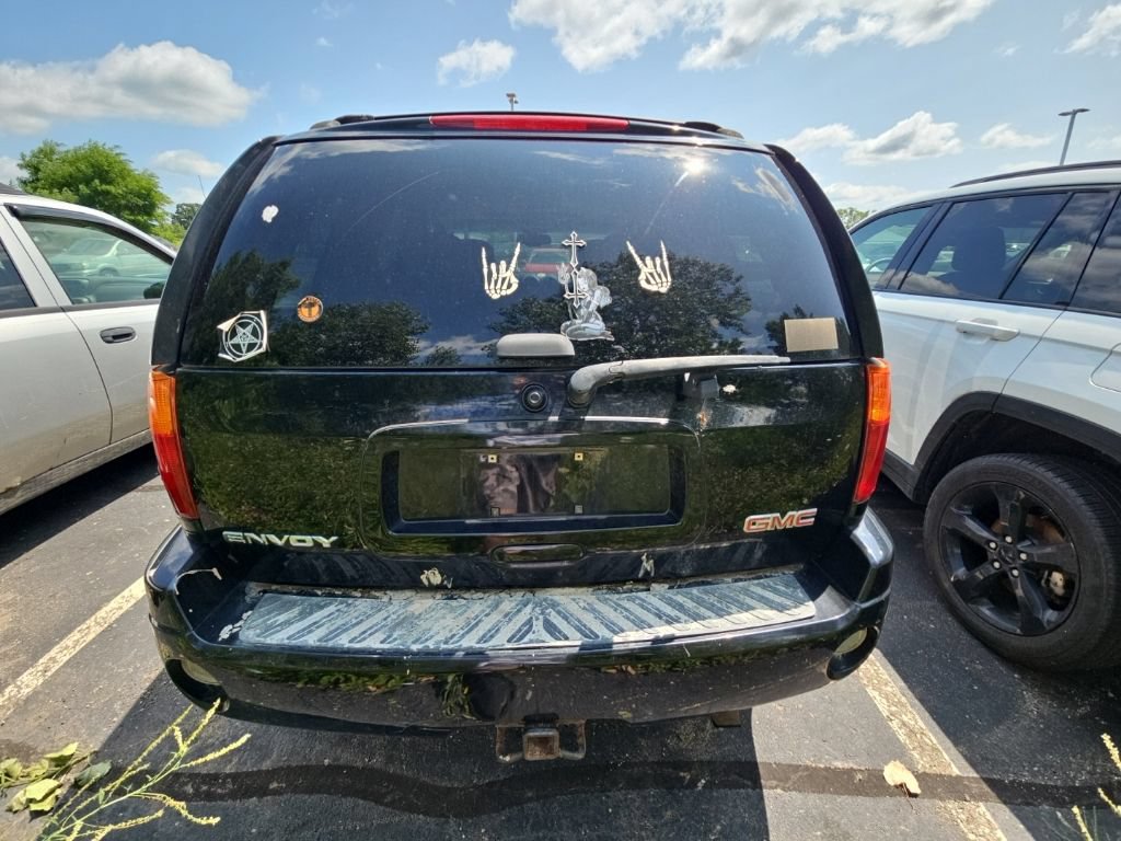 Used 2007 GMC Envoy SLT AWD/4WD image 7