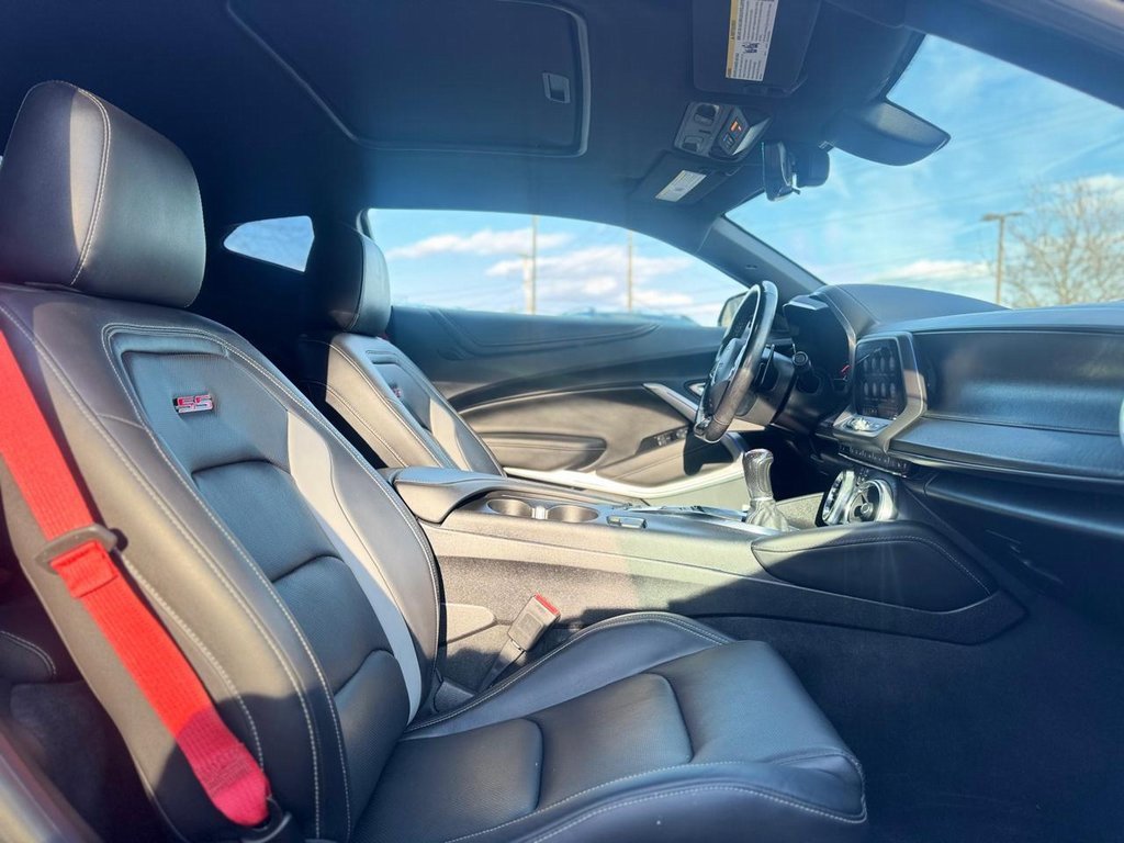 Used 2022 Chevrolet Camaro SS image 20