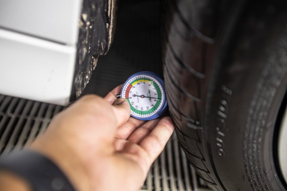 Used 2025 Mercedes-Benz CLE 300 4MATIC Cabriolet image 46