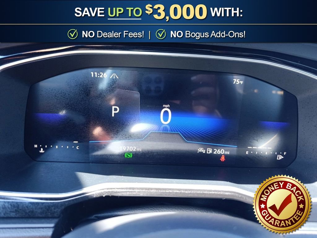 Used 2024 Volkswagen Jetta SE w/ Panoramic Sunroof Package image 19