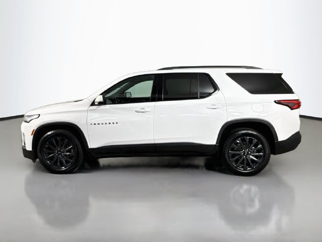 Used 2022 Chevrolet Traverse RS FWD image 6