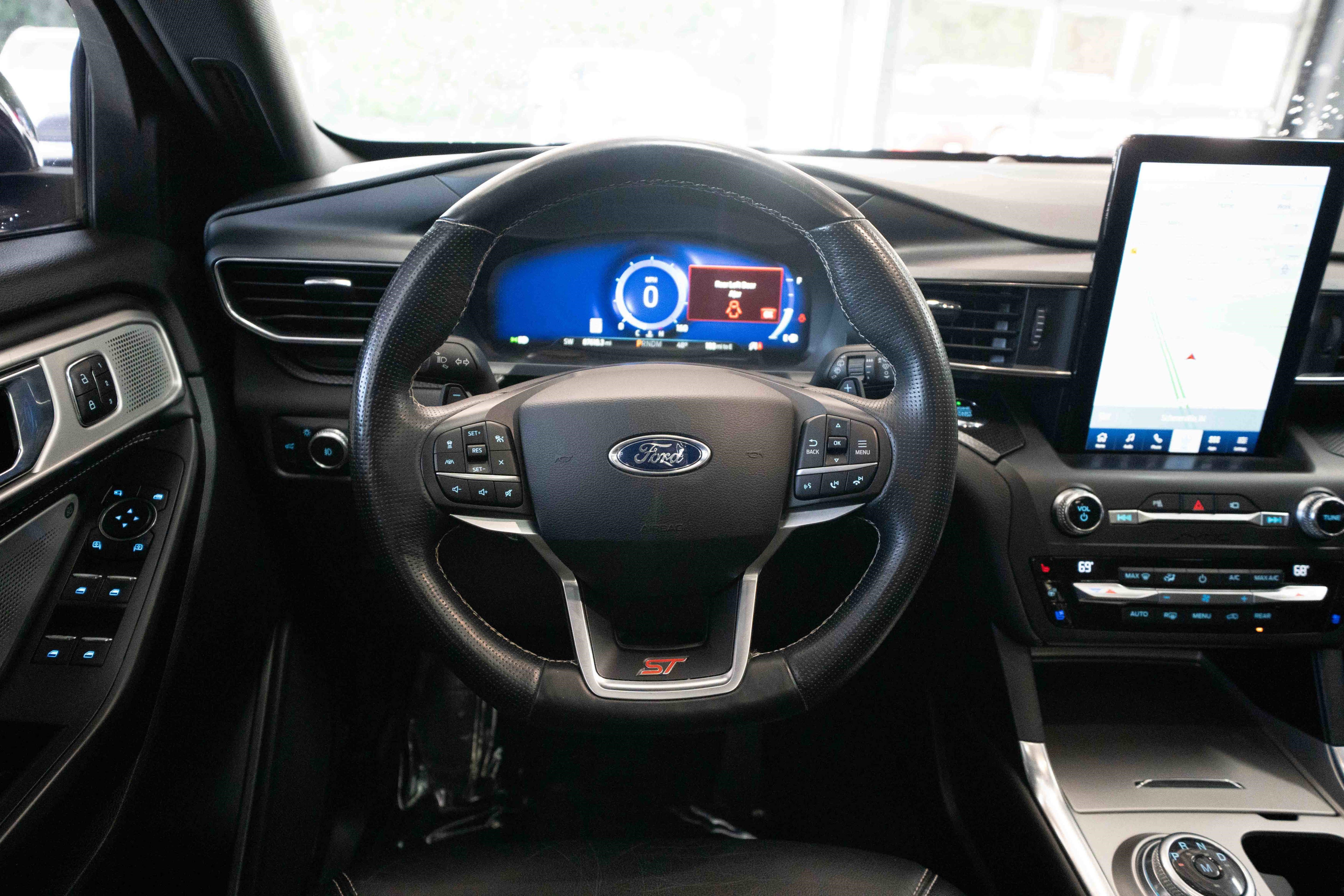 Used 2020 Ford Explorer ST w/ ST Street Pack AWD/4WD image 21