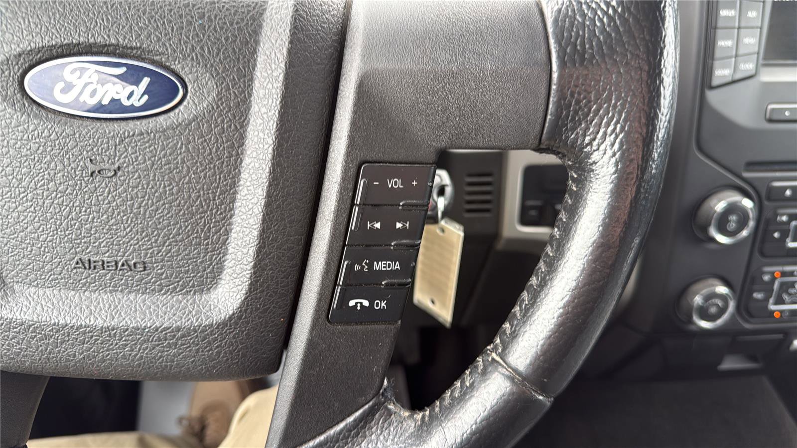 Used 2013 Ford F150 XLT w/ Luxury Equipment Group image 7