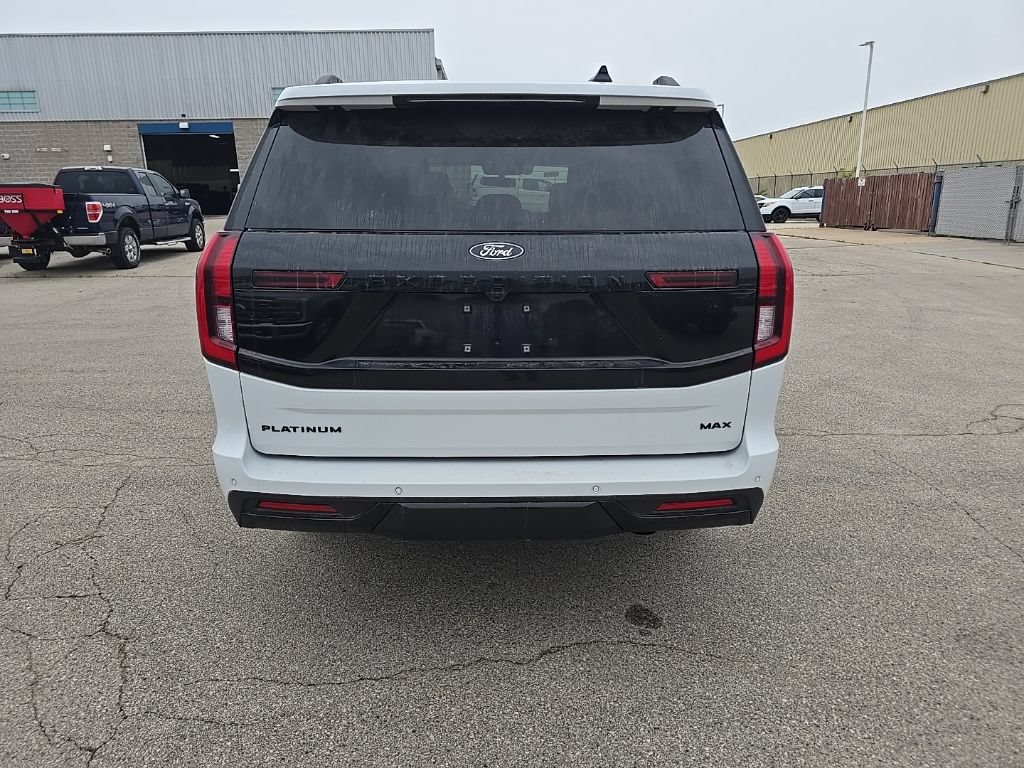 Used 2025 Ford Expedition Max Platinum w/ Stealth Appearance Package AWD/4WD image 4