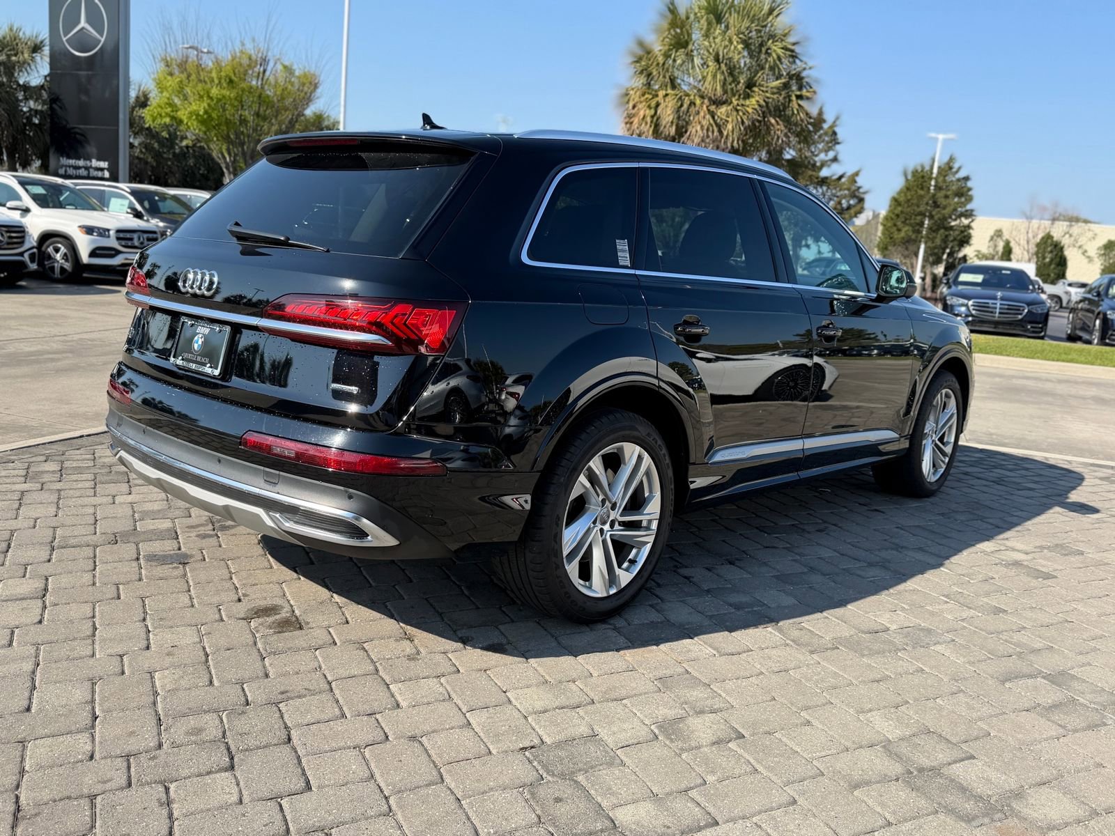 Used 2020 Audi Q7 3.0T Premium Plus w/ Premium Plus Package image 9