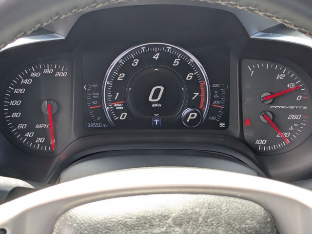 Used 2014 Chevrolet Corvette Stingray Convertible RWD image 11