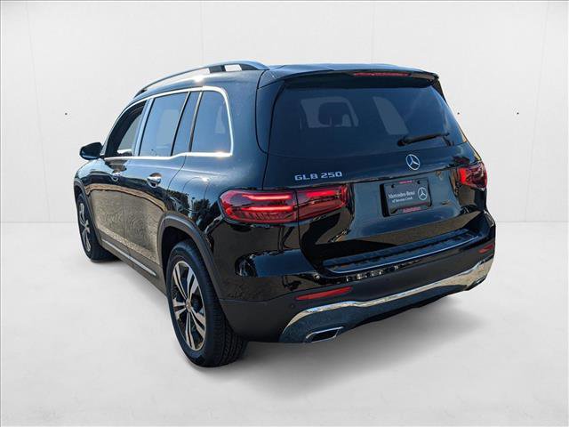 New 2025 Mercedes-Benz GLB 250 image 8