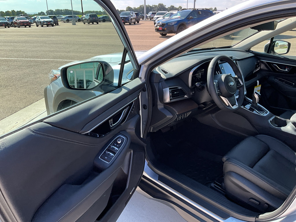 New 2025 Subaru Outback Touring XT image 17