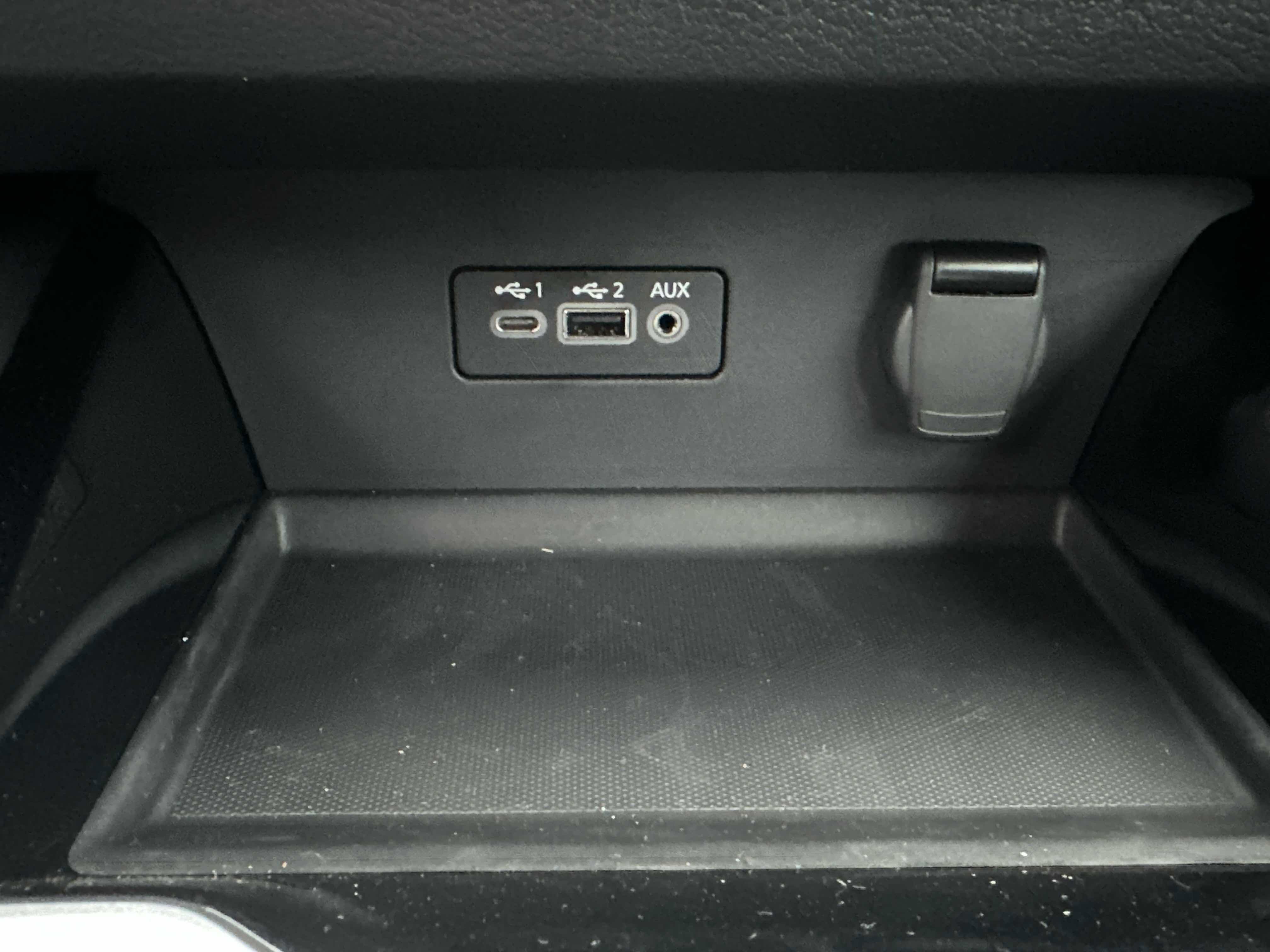 New 2025 Nissan Altima 2.5 SR image 36