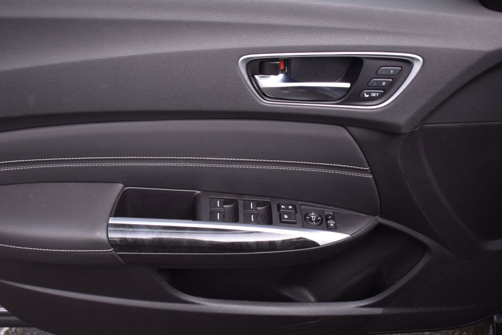 Used 2019 Acura TLX V6 w/ Technology Package image 17