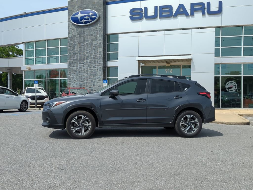 Used 2025 Subaru Crosstrek 2.0i Premium image 4