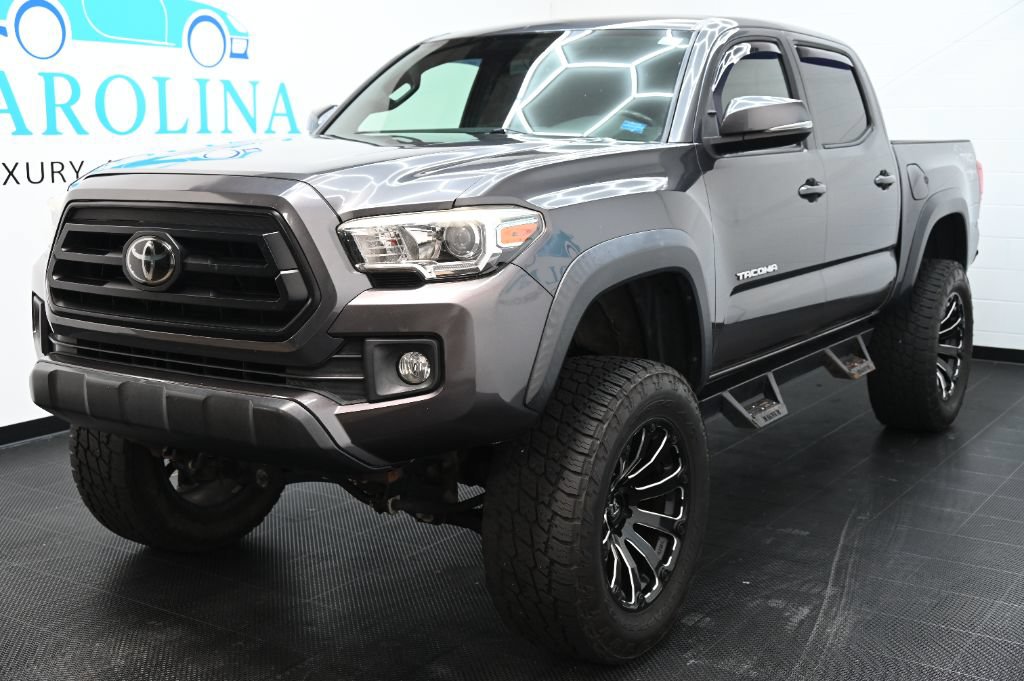 Used 2017 Toyota Tacoma TRD Off-Road w/ Tow Package AWD/4WD image 5