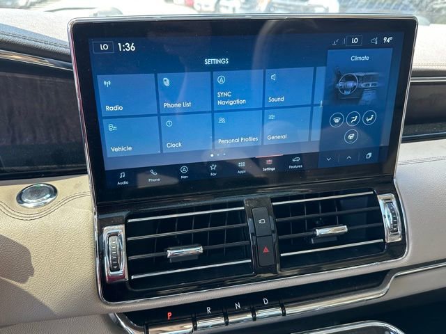 Used 2022 Lincoln Navigator Reserve AWD/4WD image 27