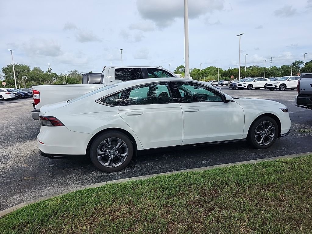 Used 2024 Honda Accord EX-L image 4