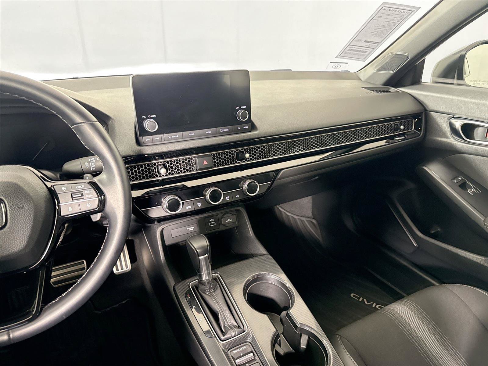 Used 2022 Honda Civic Sport image 30