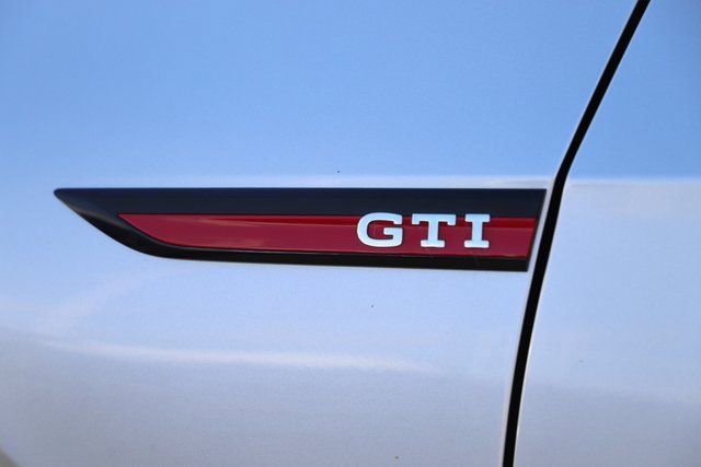Used 2023 Volkswagen GTI Autobahn image 3