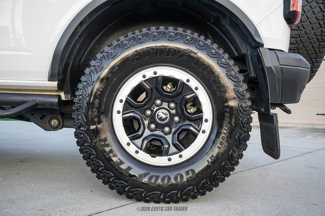 Used 2023 Ford Bronco Badlands w/ Sasquatch Package AWD/4WD image 52