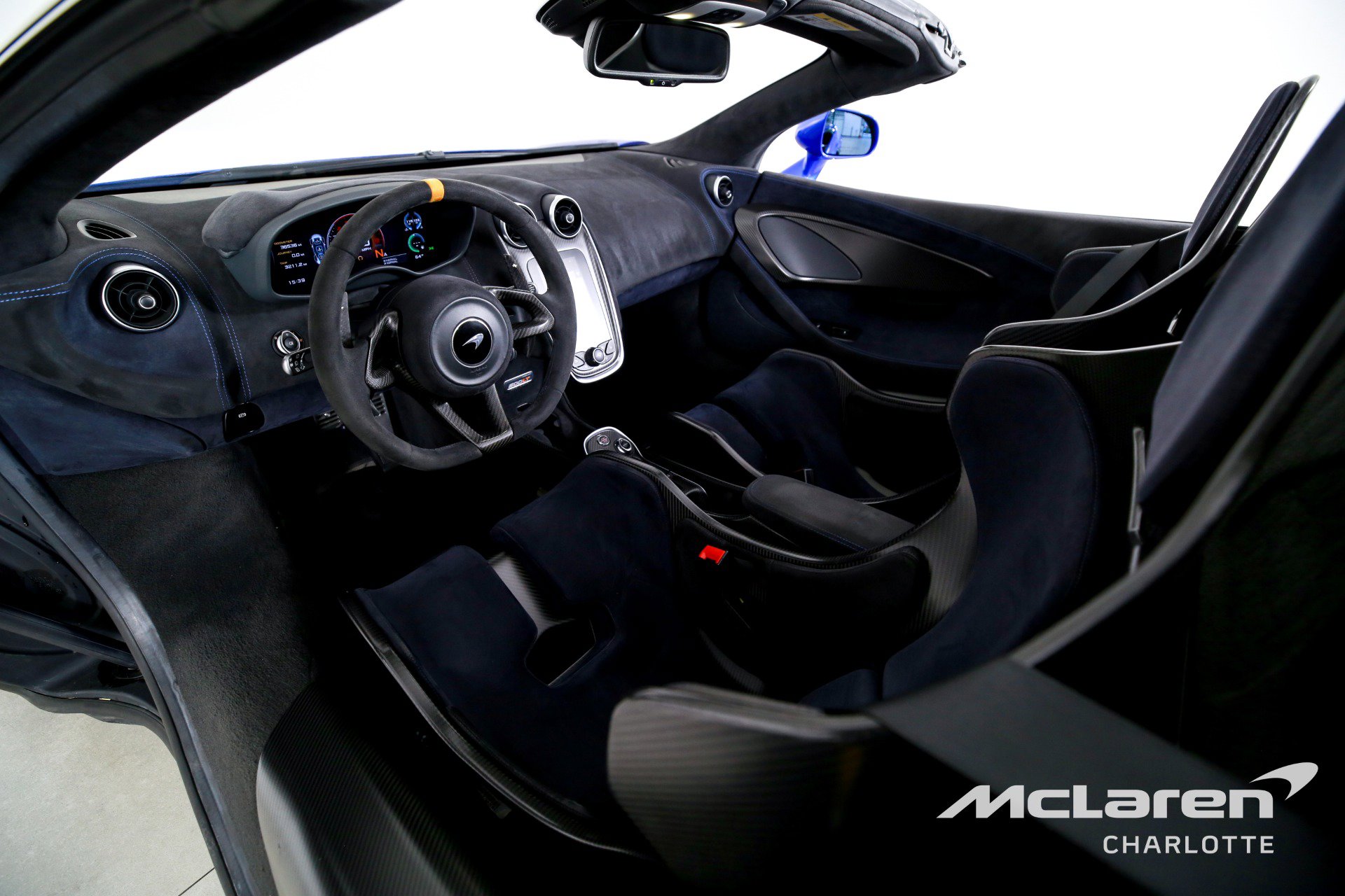 Used 2020 McLaren 600LT Spider image 12