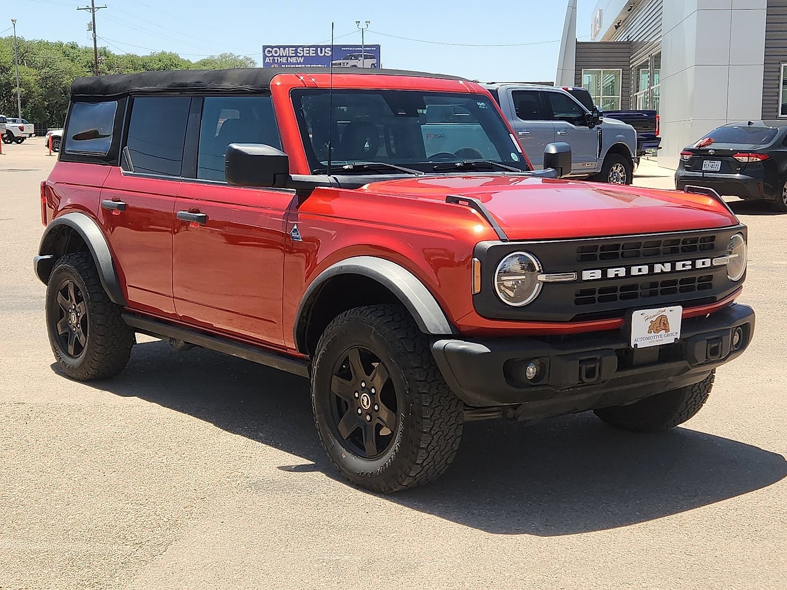 Used 2022 Ford Bronco Black Diamond AWD/4WD image 6
