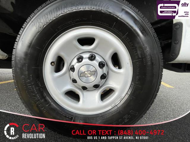 Used 2019 Chevrolet Express 2500 Extended w/ Enhanced Convenience Package image 16